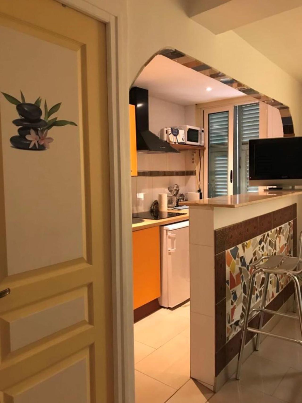 Summer Beach Studio, 4 Persons, Mobile Ac, Old Town Nizza Exterior foto
